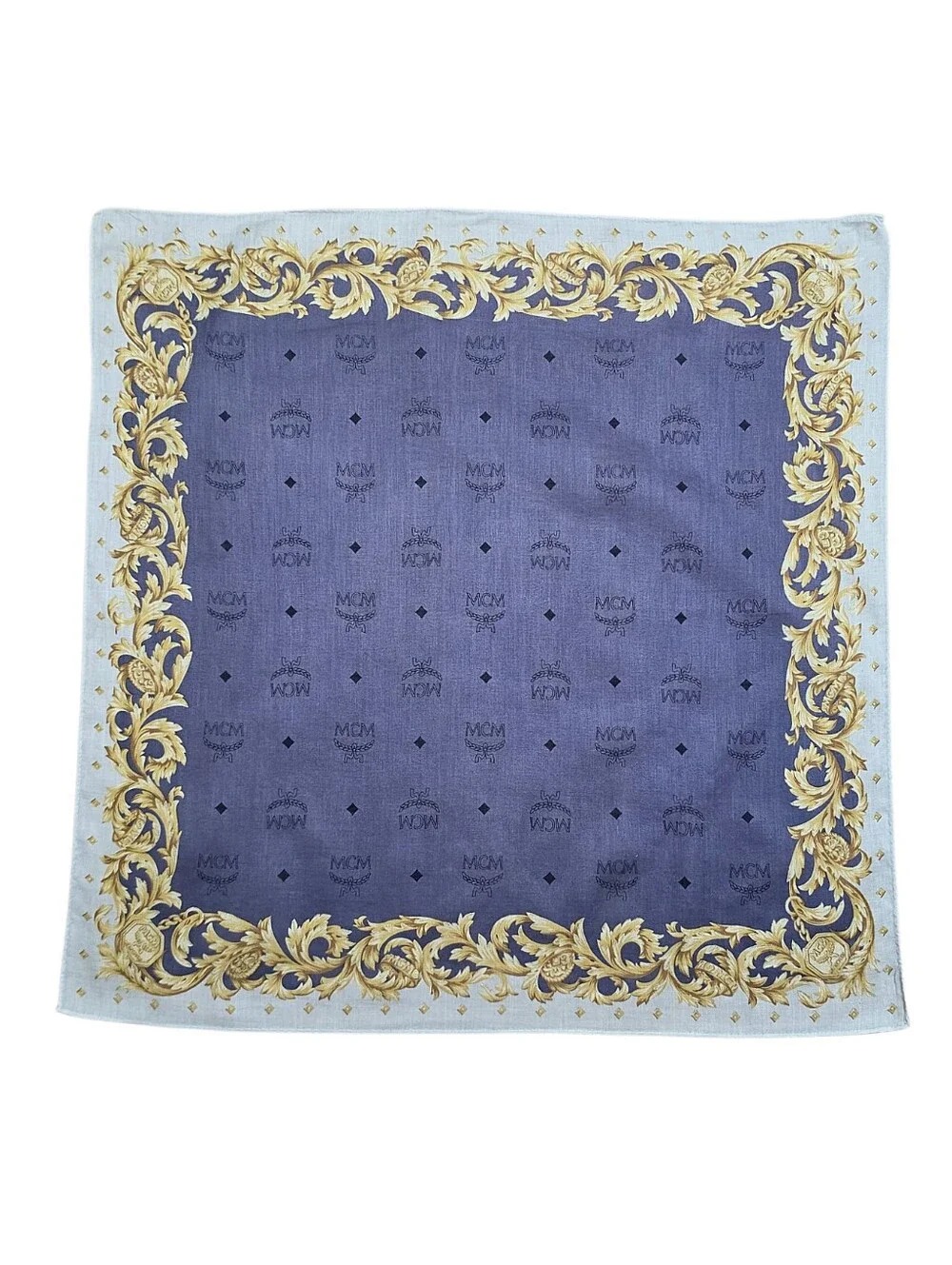 MCM SCARF